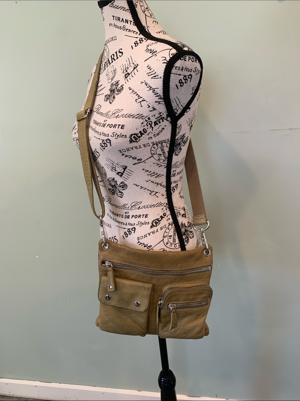 Fossil Model# 75082 Olive Green Pebbled Leather Cargo Crossbody Bag Purse